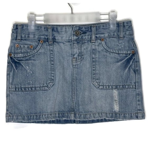 American Eagle Outfitters Dresses & Skirts - VTG Y2K American Eagle Womens Low Rise Mini Denim Skirt Size 2 Blue Distressed
